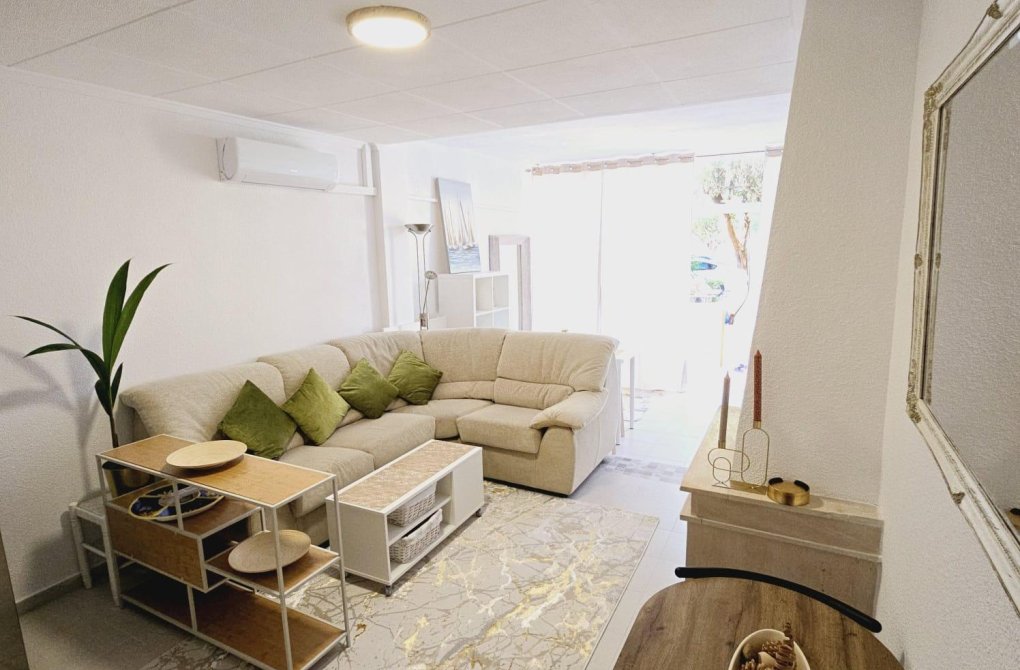 Resale - Bungalow - Guardamar del Segura - Buenavista