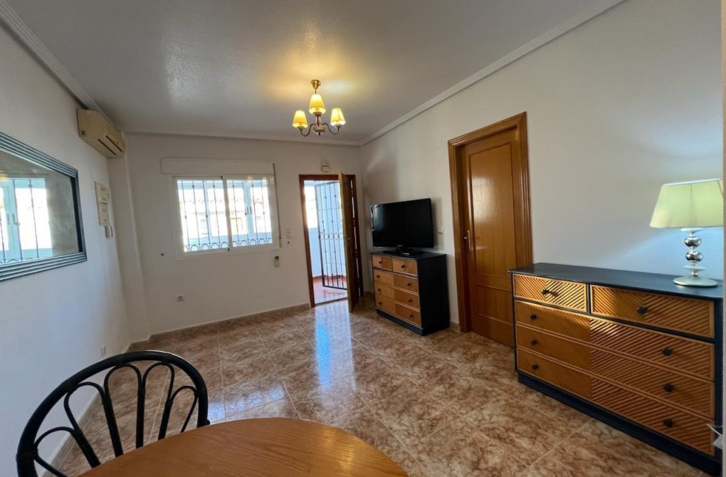 Resale - Bungalow - Orihuela Costa - La Ciñuelica