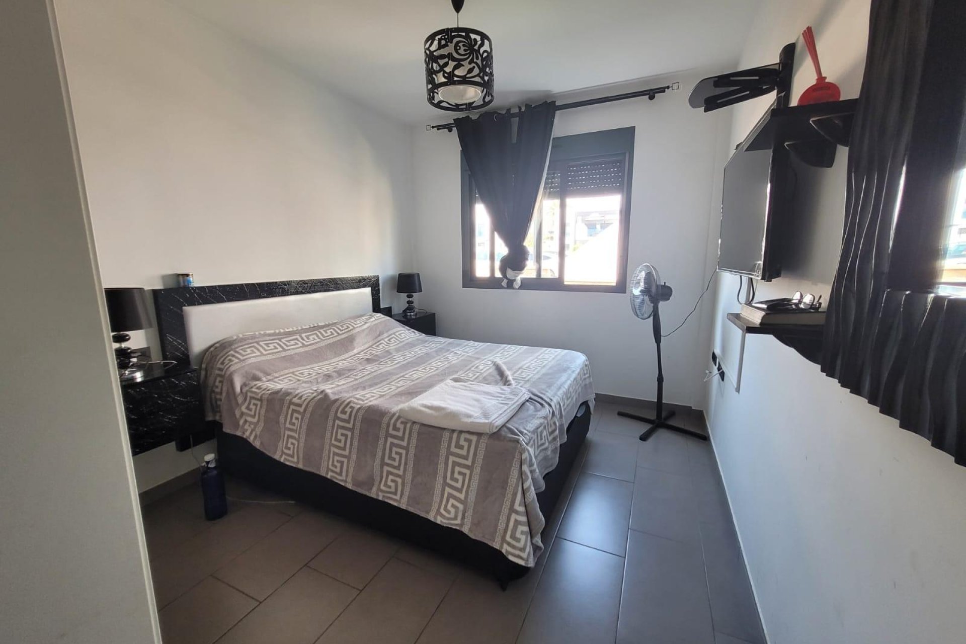 Resale - Bungalow - Orihuela Costa - La Zenia