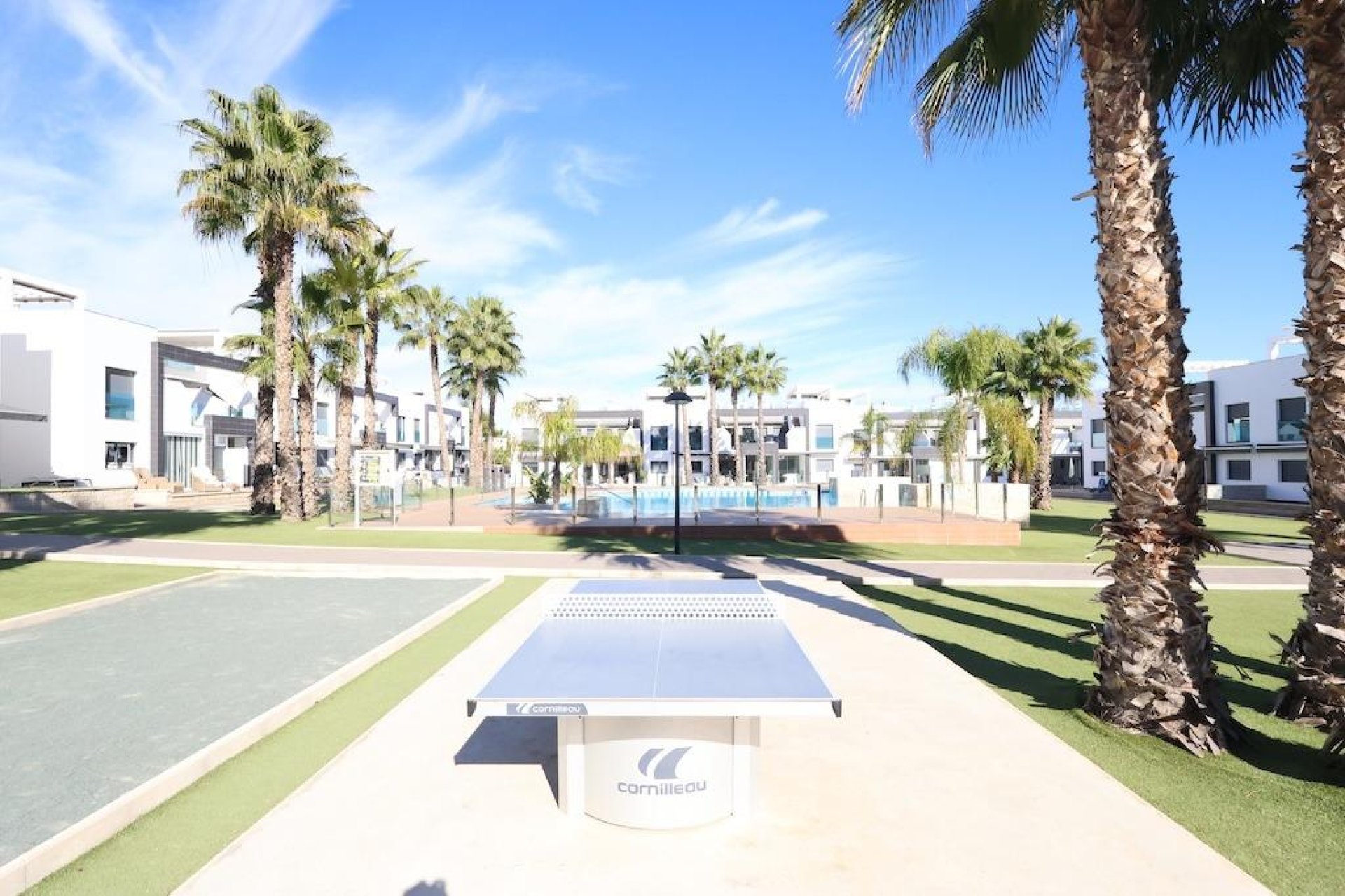 Resale - Bungalow - Orihuela Costa - La Zenia