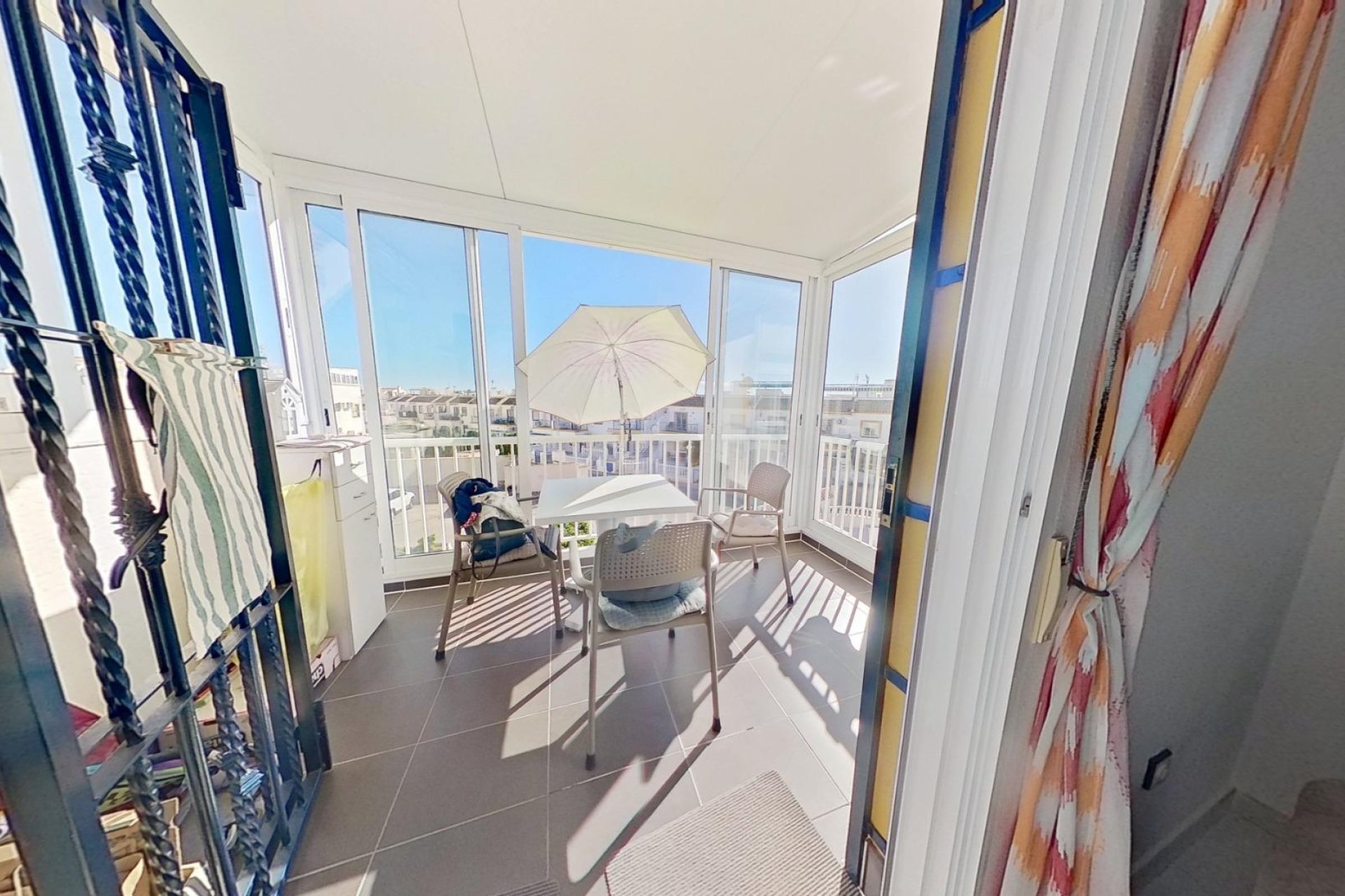 Resale - Bungalow - Orihuela Costa - Los Almendros-La Florida