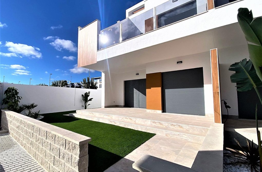 Resale - Bungalow - Pilar de la Horadada - Zona Pueblo