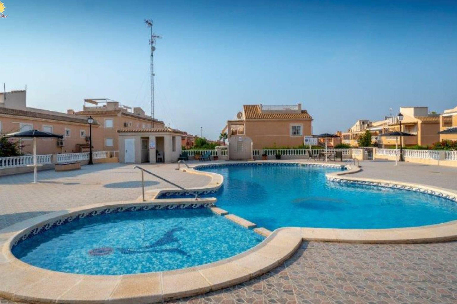 Resale - Bungalow - Torrevieja - Aguas nuevas 2