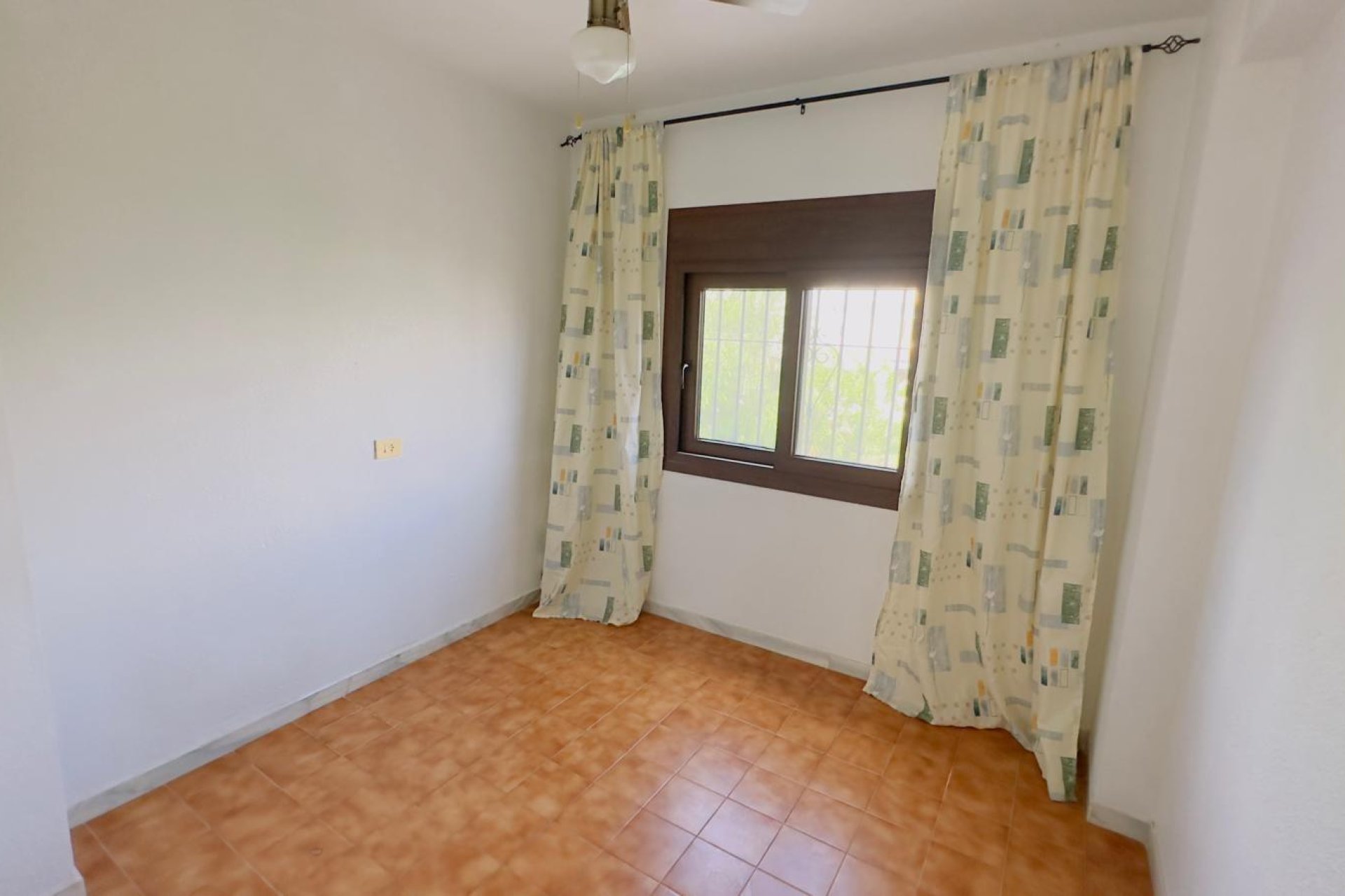 Resale - Bungalow - Torrevieja - Calas blanca