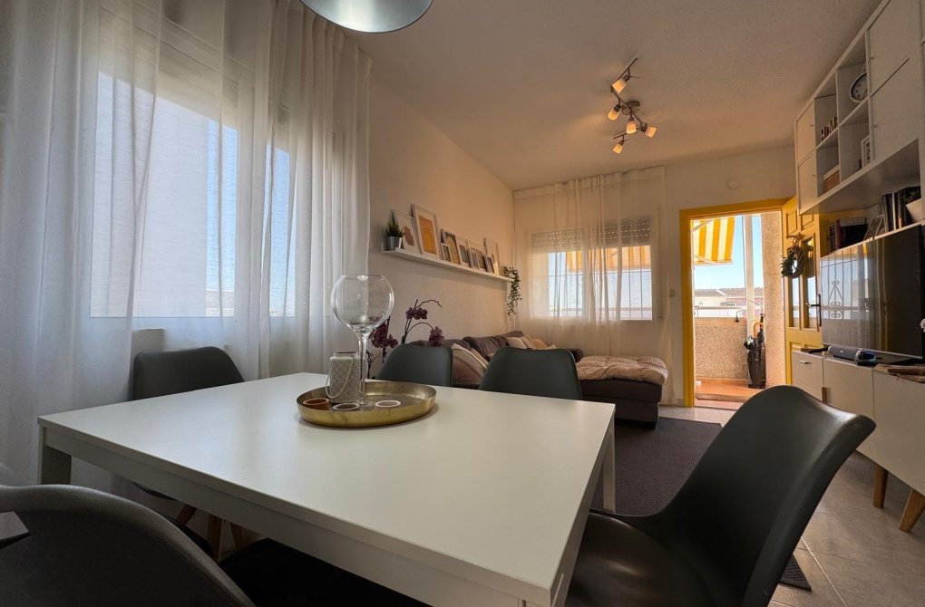 Resale - Bungalow - Torrevieja - El limonar