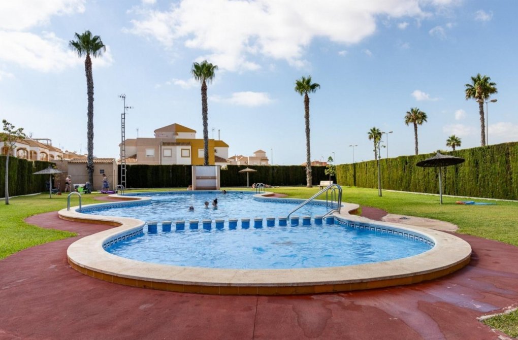 Resale - Bungalow - Torrevieja - El limonar