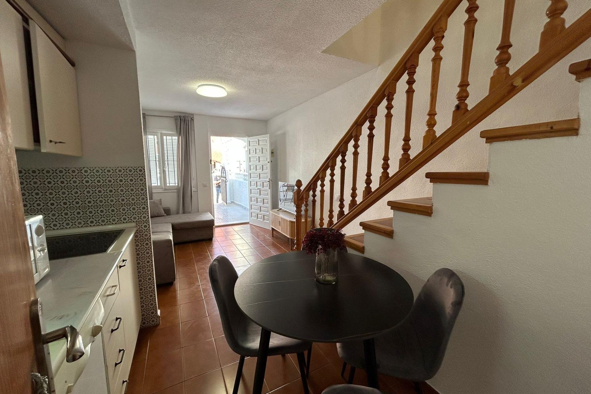 Resale - Bungalow - Torrevieja - La Siesta - El Salado - Torreta