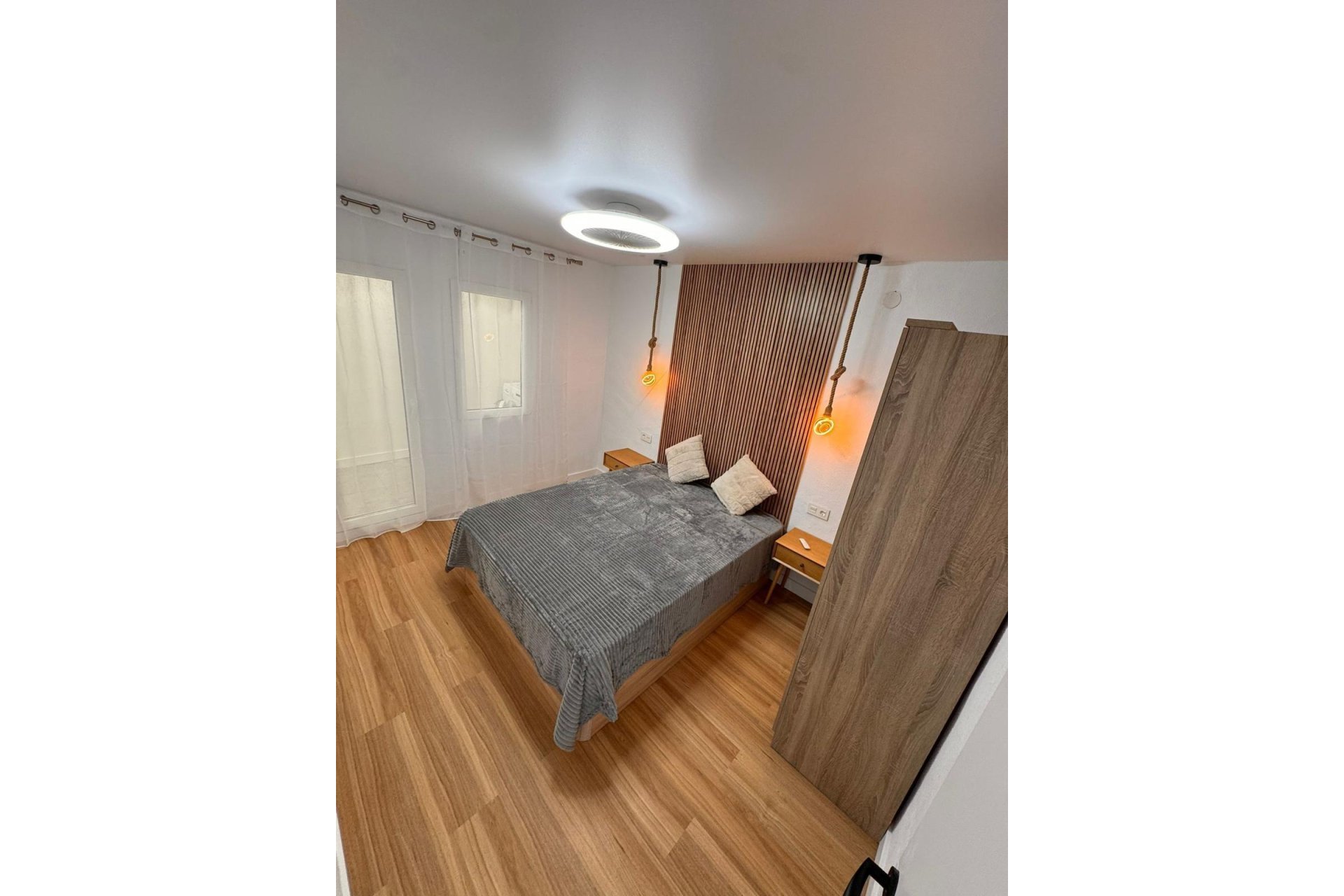 Resale - Bungalow - Torrevieja - La Siesta - El Salado - Torreta