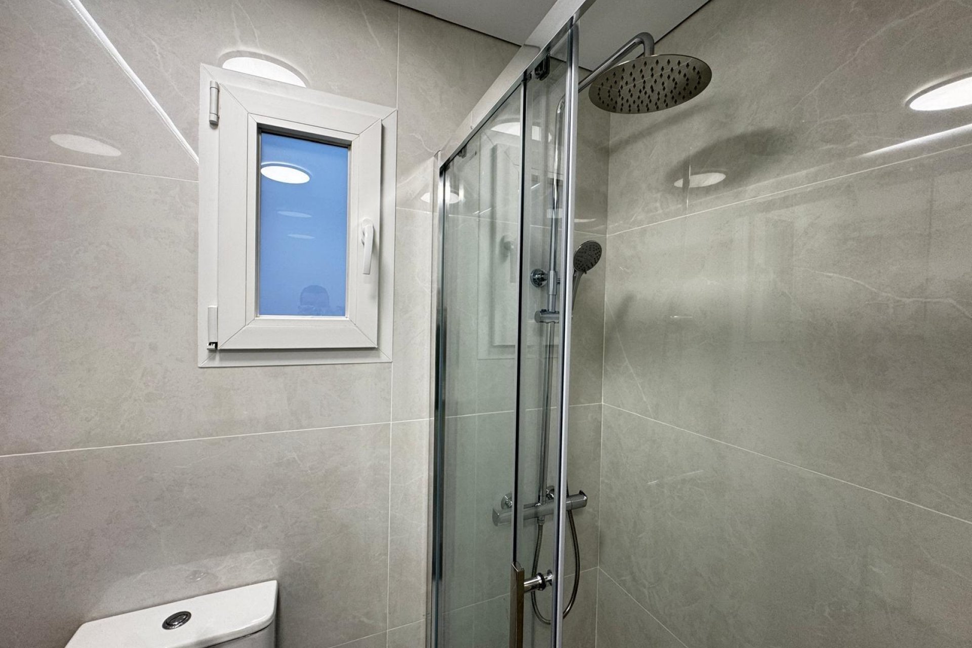 Resale - Bungalow - Torrevieja - La Siesta - El Salado - Torreta