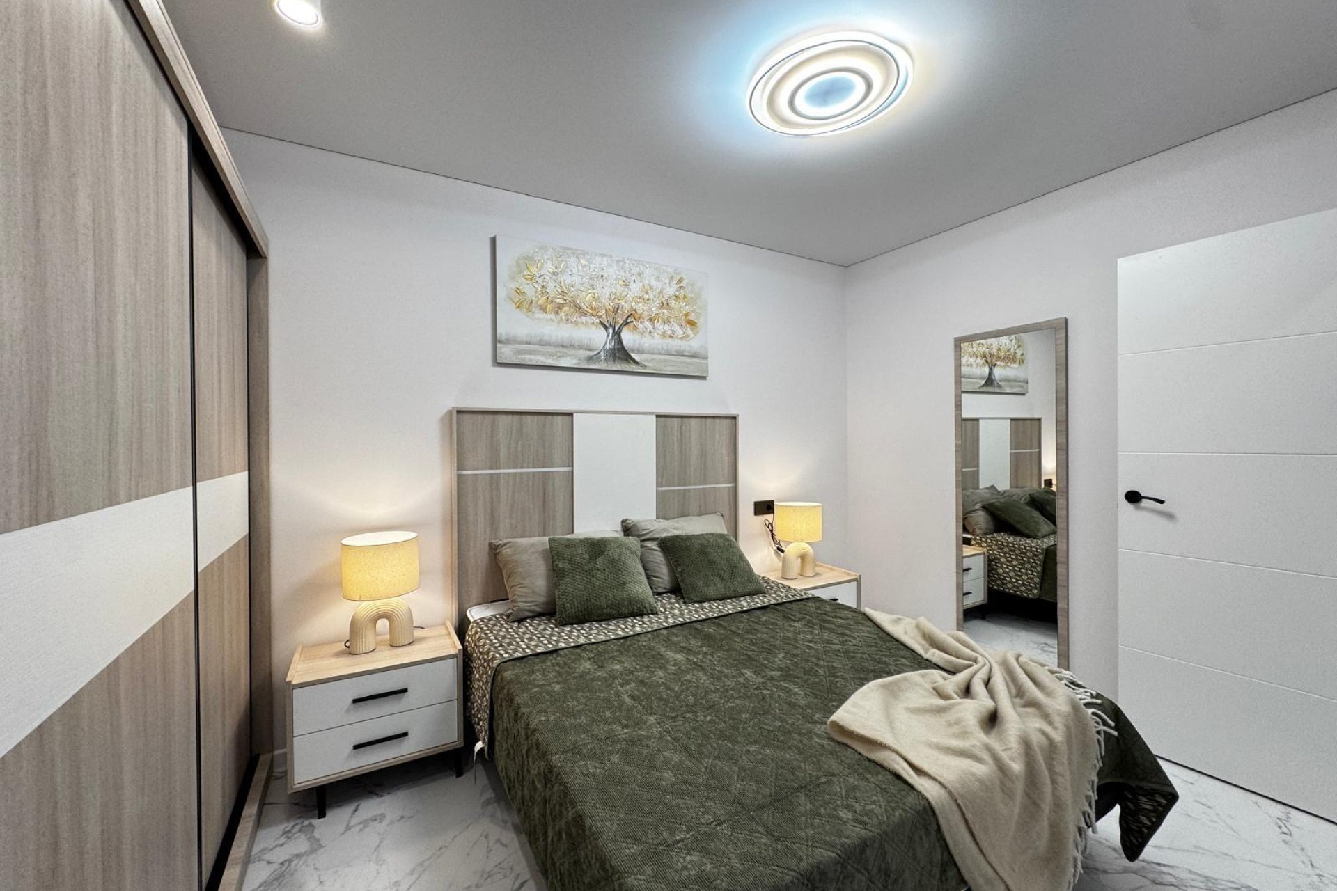 Resale - Bungalow - Torrevieja - La Siesta - El Salado - Torreta