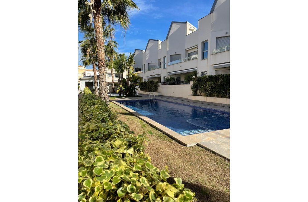 Resale - Bungalow - Torrevieja - La veleta