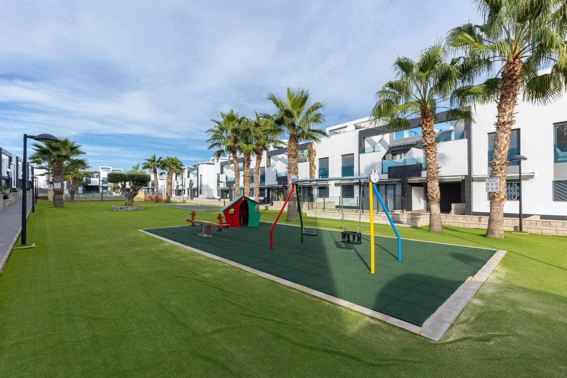 Resale - Bungalow - Torrevieja - Los Balcones - Los Altos del Edén