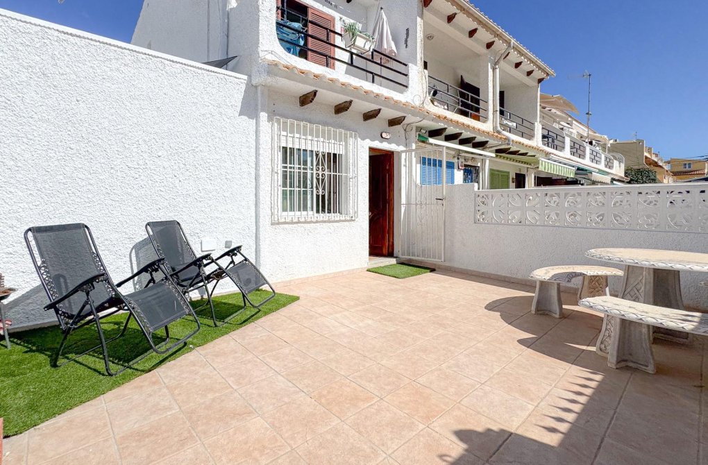 Resale - Bungalow - Torrevieja - Los Frutales