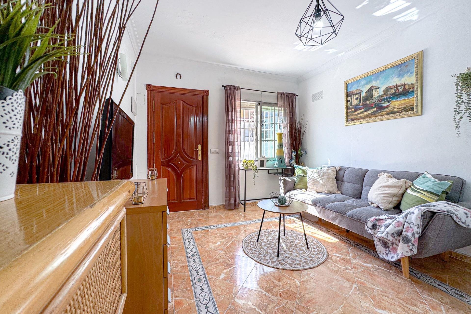 Resale - Bungalow - Torrevieja - Los Frutales