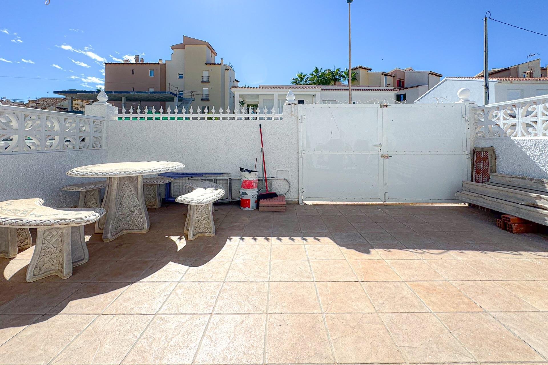 Resale - Bungalow - Torrevieja - Los Frutales