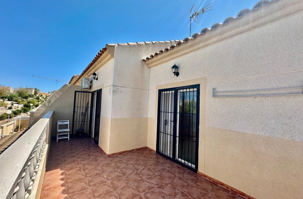 Resale - Bungalow - Torrevieja - Orihuela costa