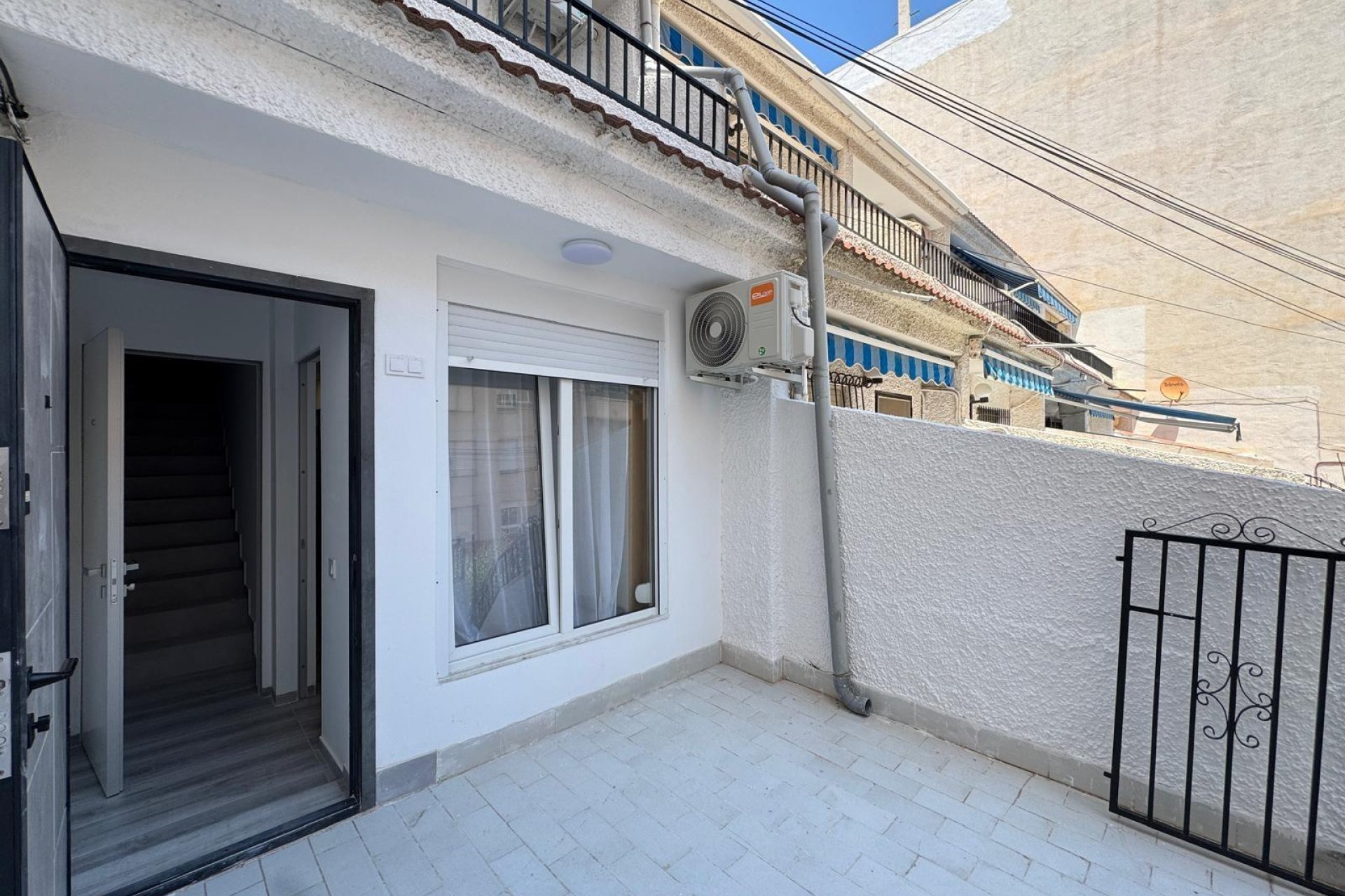 Resale - Bungalow - Torrevieja - Playa de los locos
