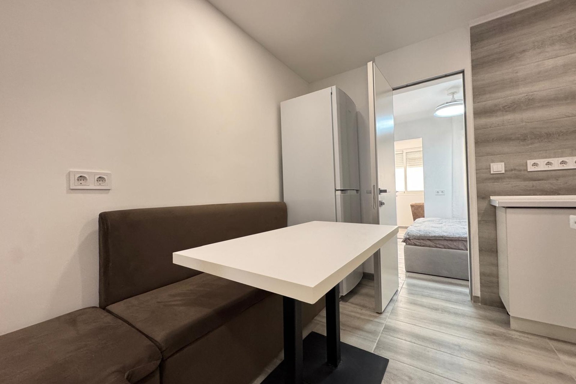 Resale - Bungalow - Torrevieja - Playa de los locos