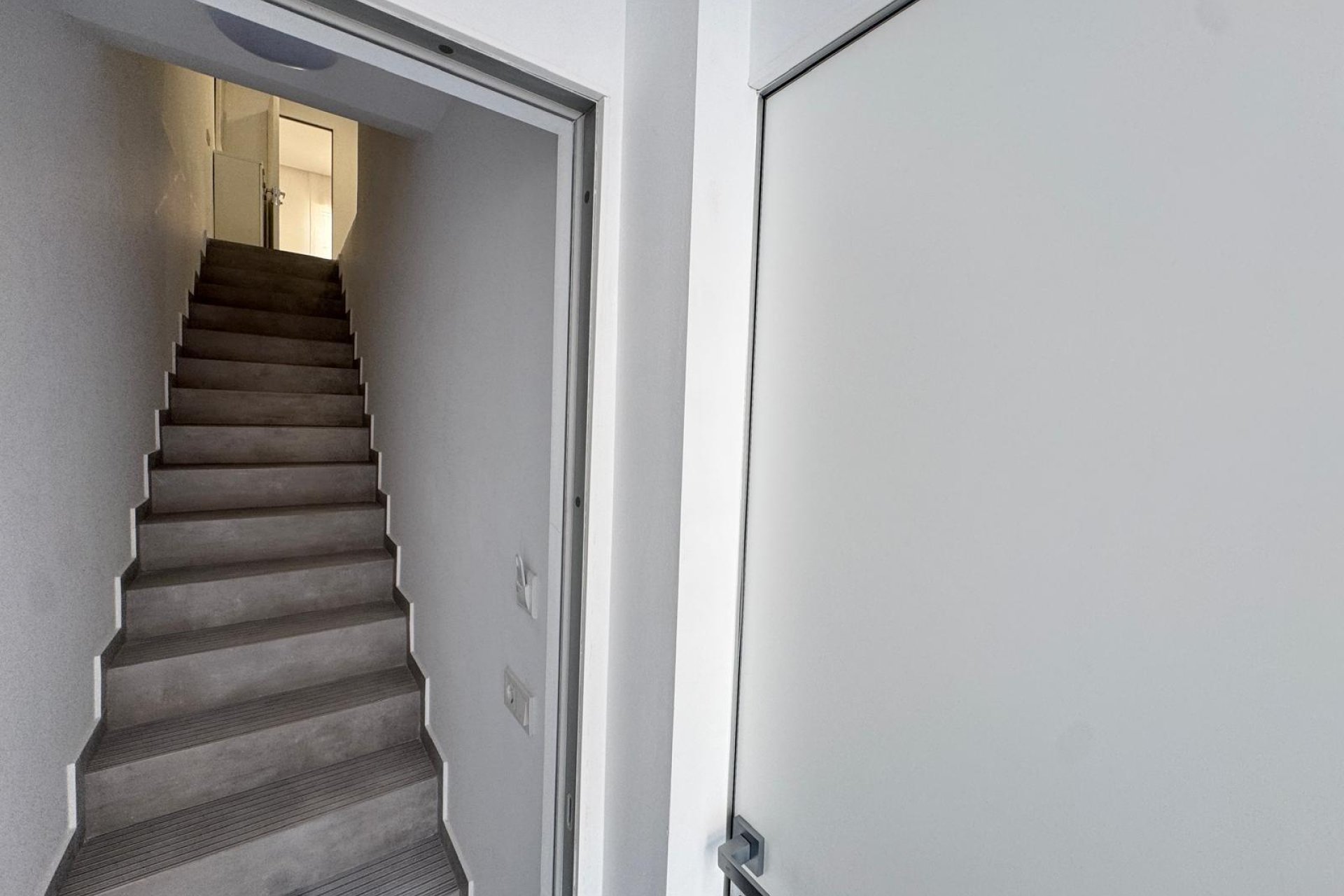 Resale - Bungalow - Torrevieja - Playa de los locos