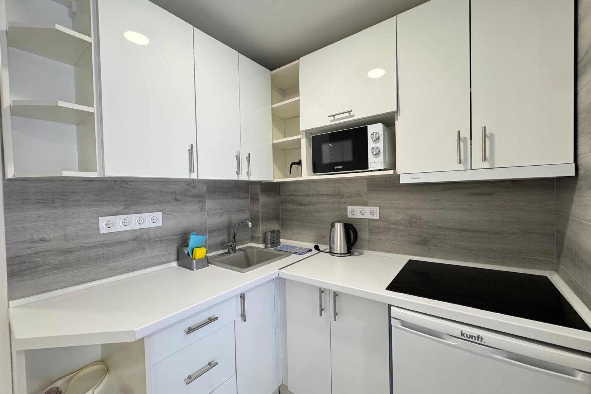 Resale - Bungalow - Torrevieja - Playa de los locos