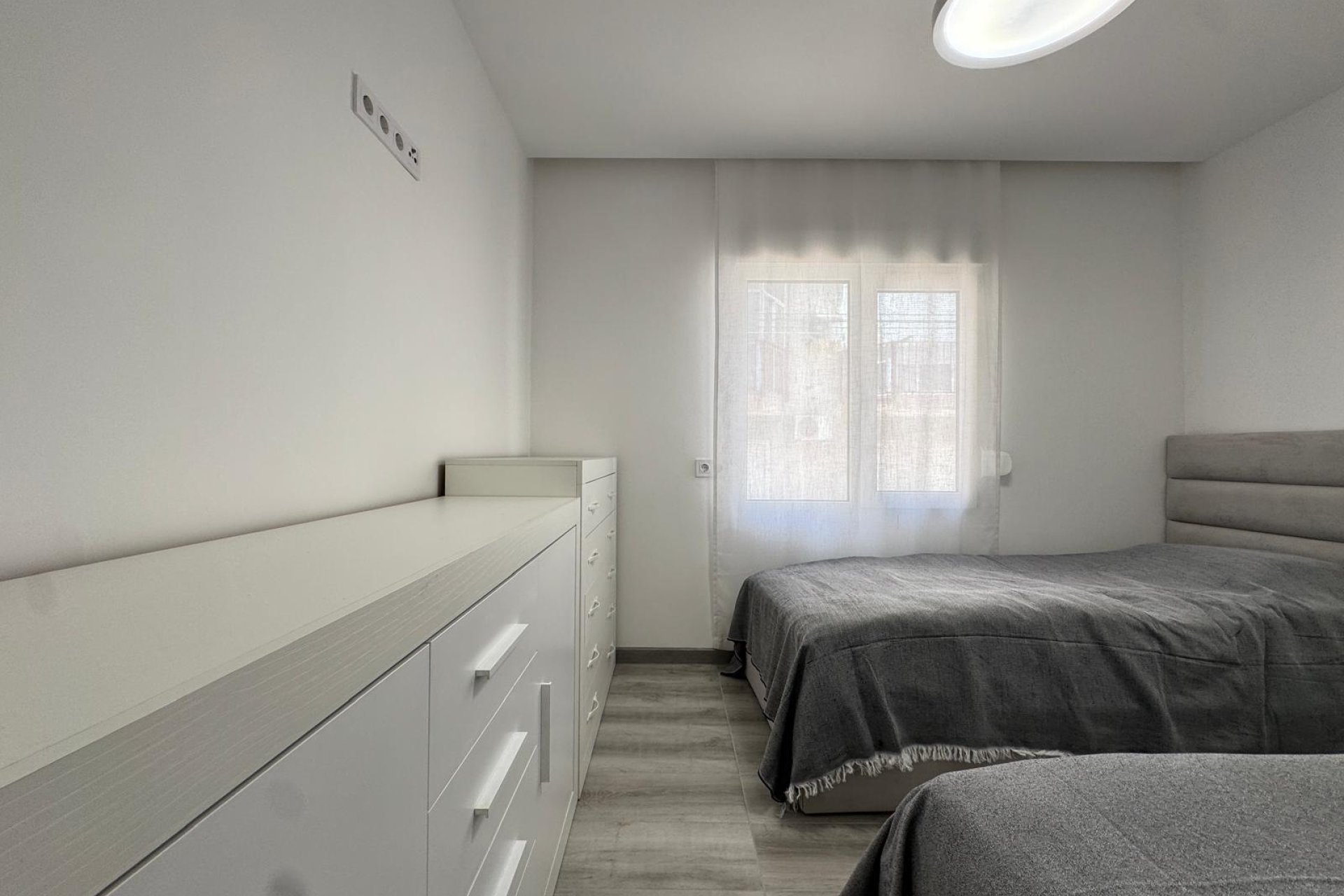 Resale - Bungalow - Torrevieja - Playa de los locos