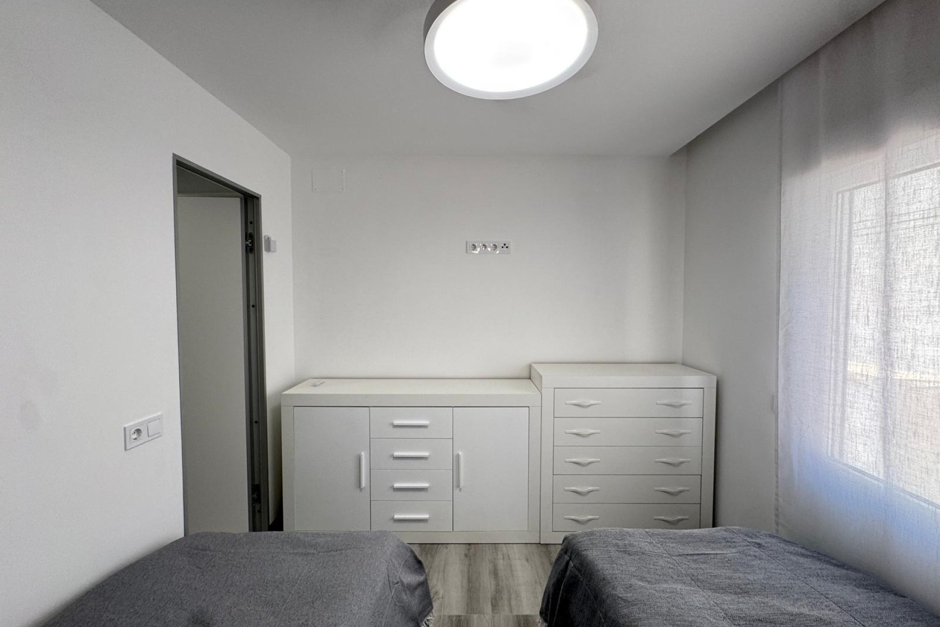 Resale - Bungalow - Torrevieja - Playa de los locos