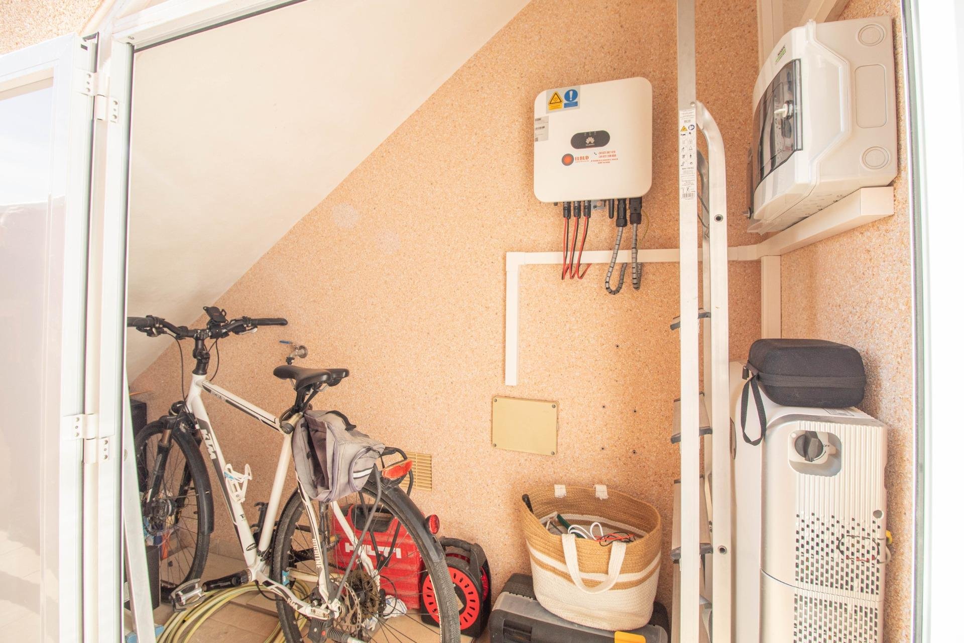 Resale - Bungalow - Torrevieja - Punta prima