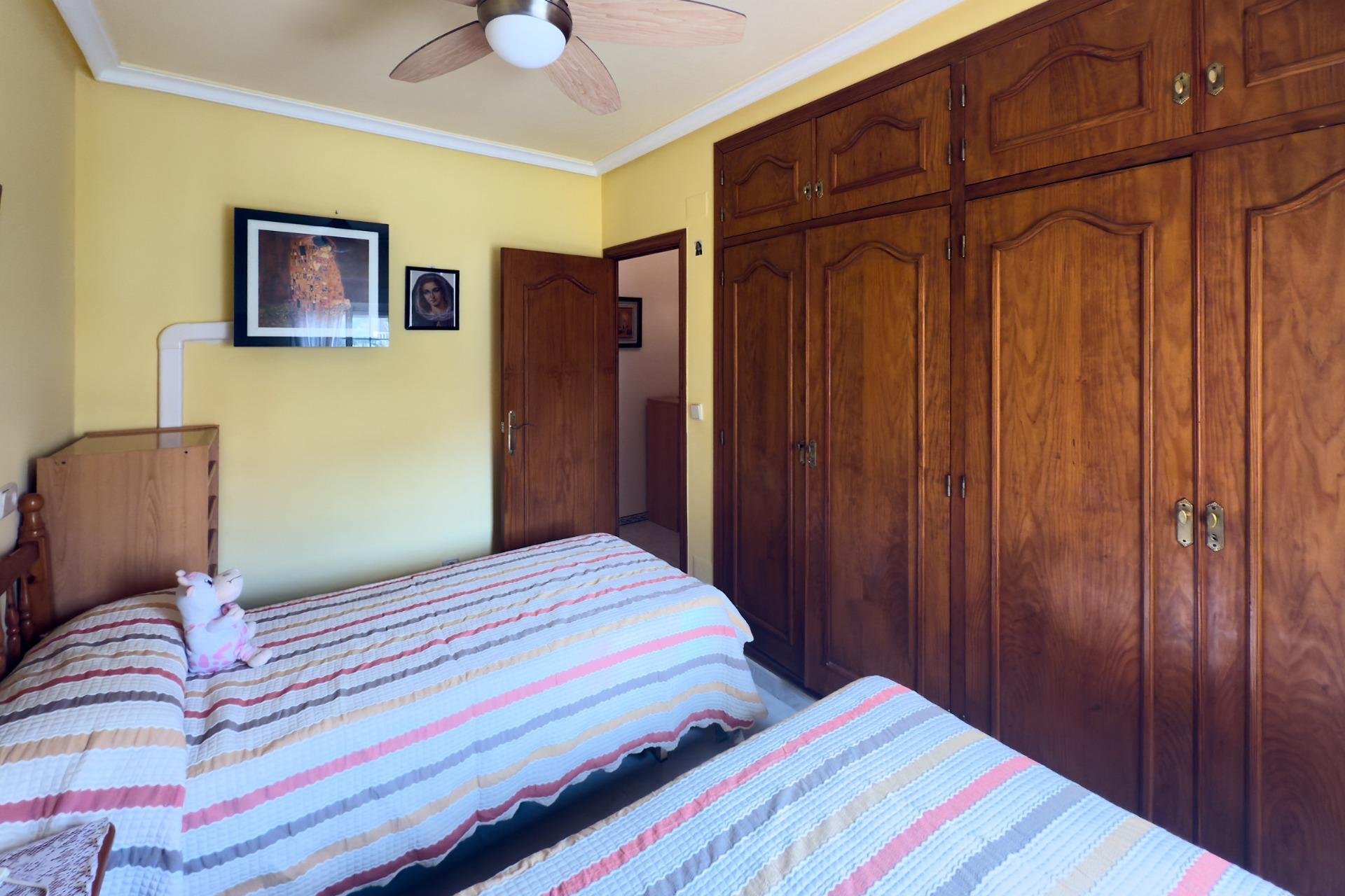 Resale - Bungalow - Torrevieja - Torreblanca