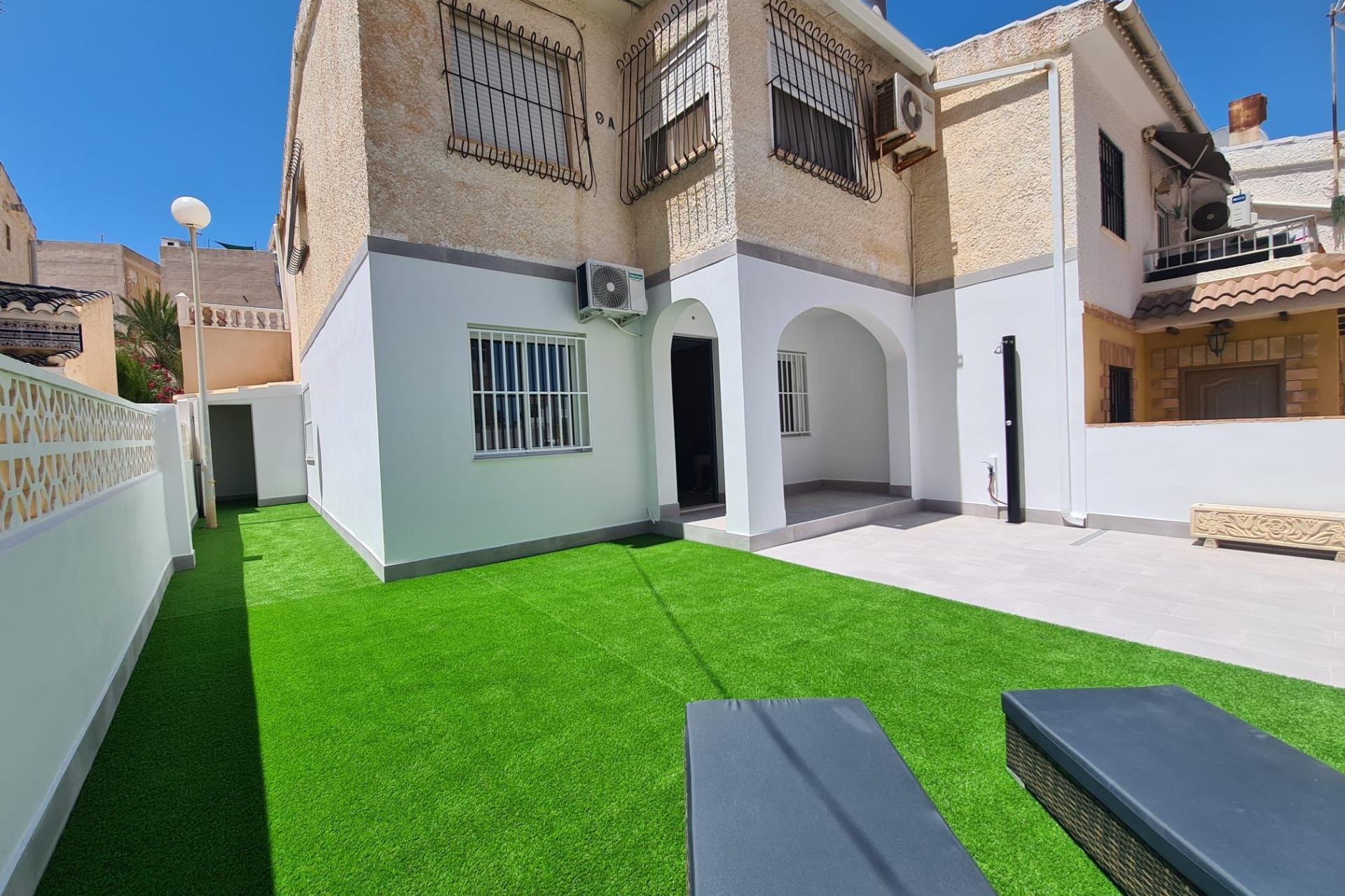 Resale - Bungalow - Torrevieja - Torreblanca