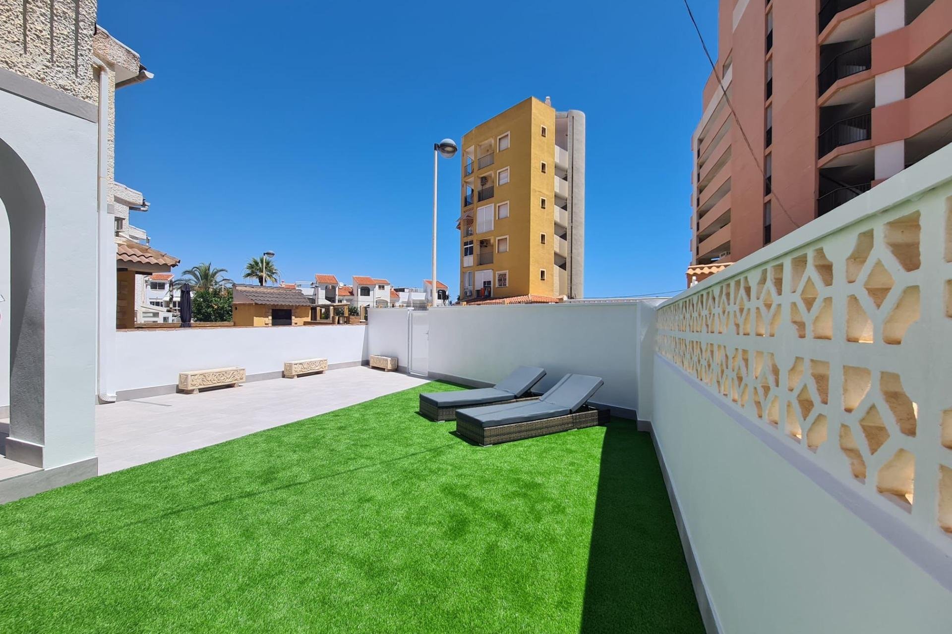 Resale - Bungalow - Torrevieja - Torreblanca