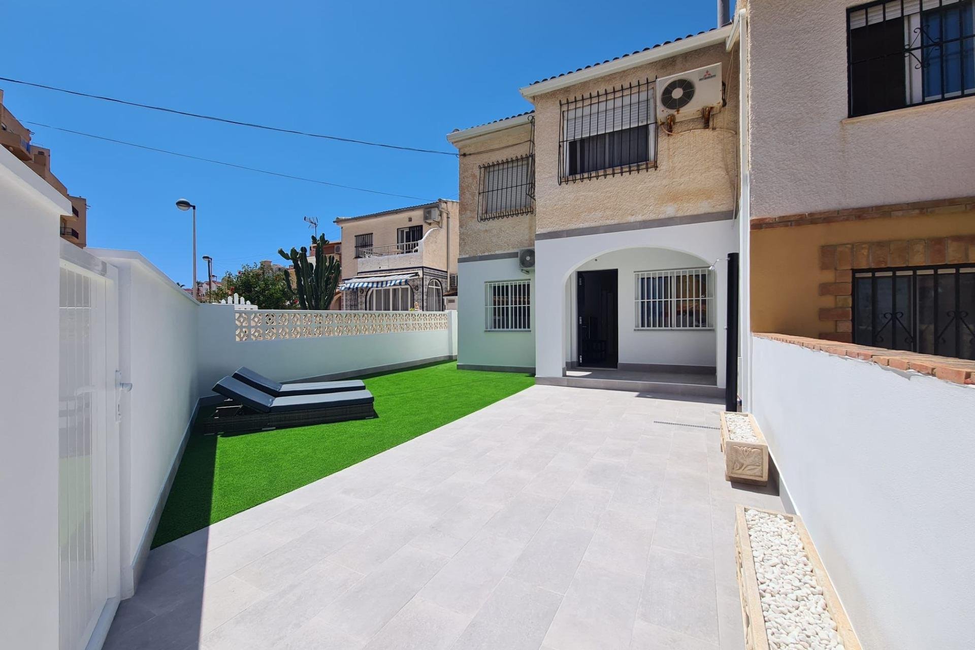 Resale - Bungalow - Torrevieja - Torreblanca