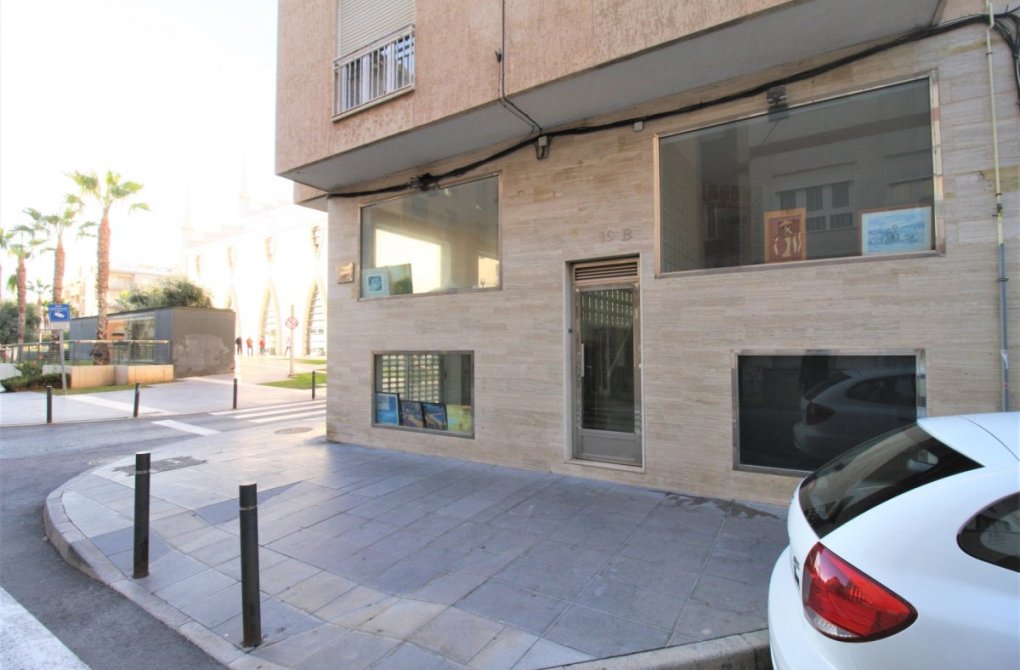 Resale - Business - Torrevieja - Centro