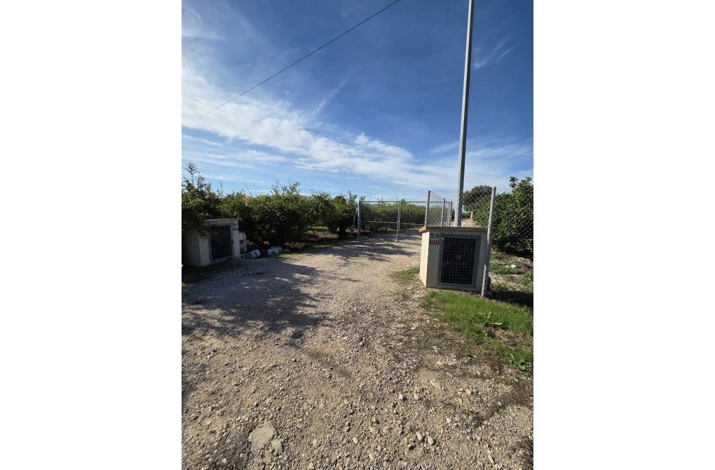 Resale - Casa - Albatera