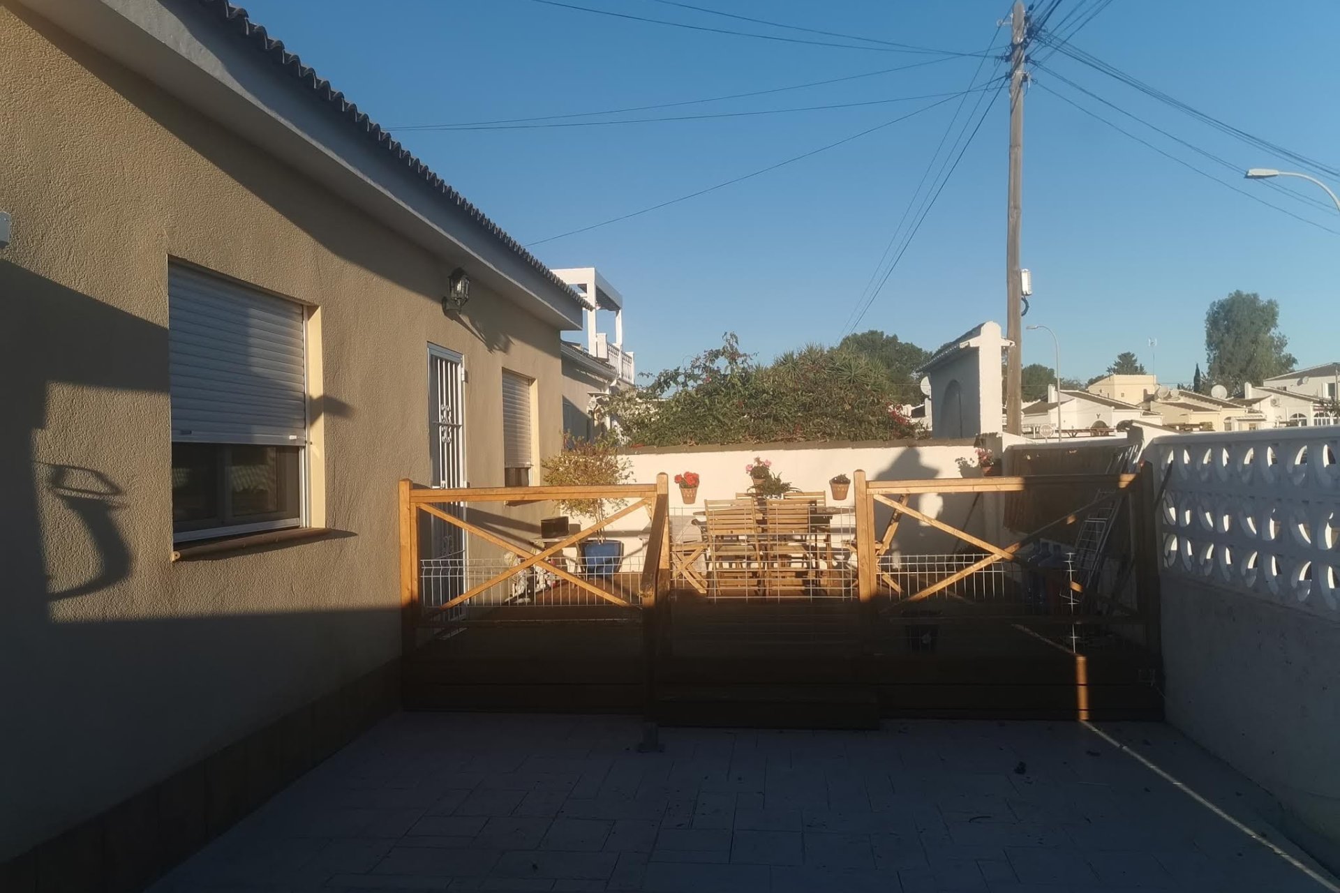 Resale - Casa o Chalet Independiente - Torrevieja - Avenida Abanto