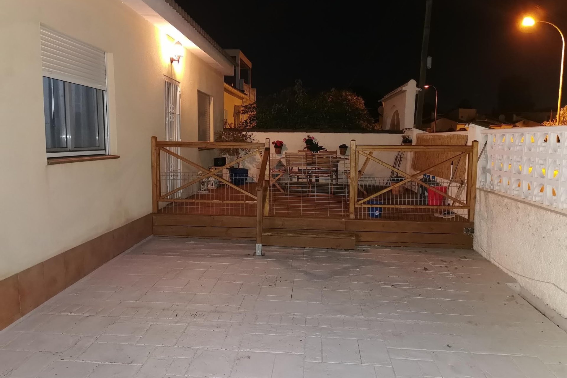 Resale - Casa o Chalet Independiente - Torrevieja - Avenida Abanto