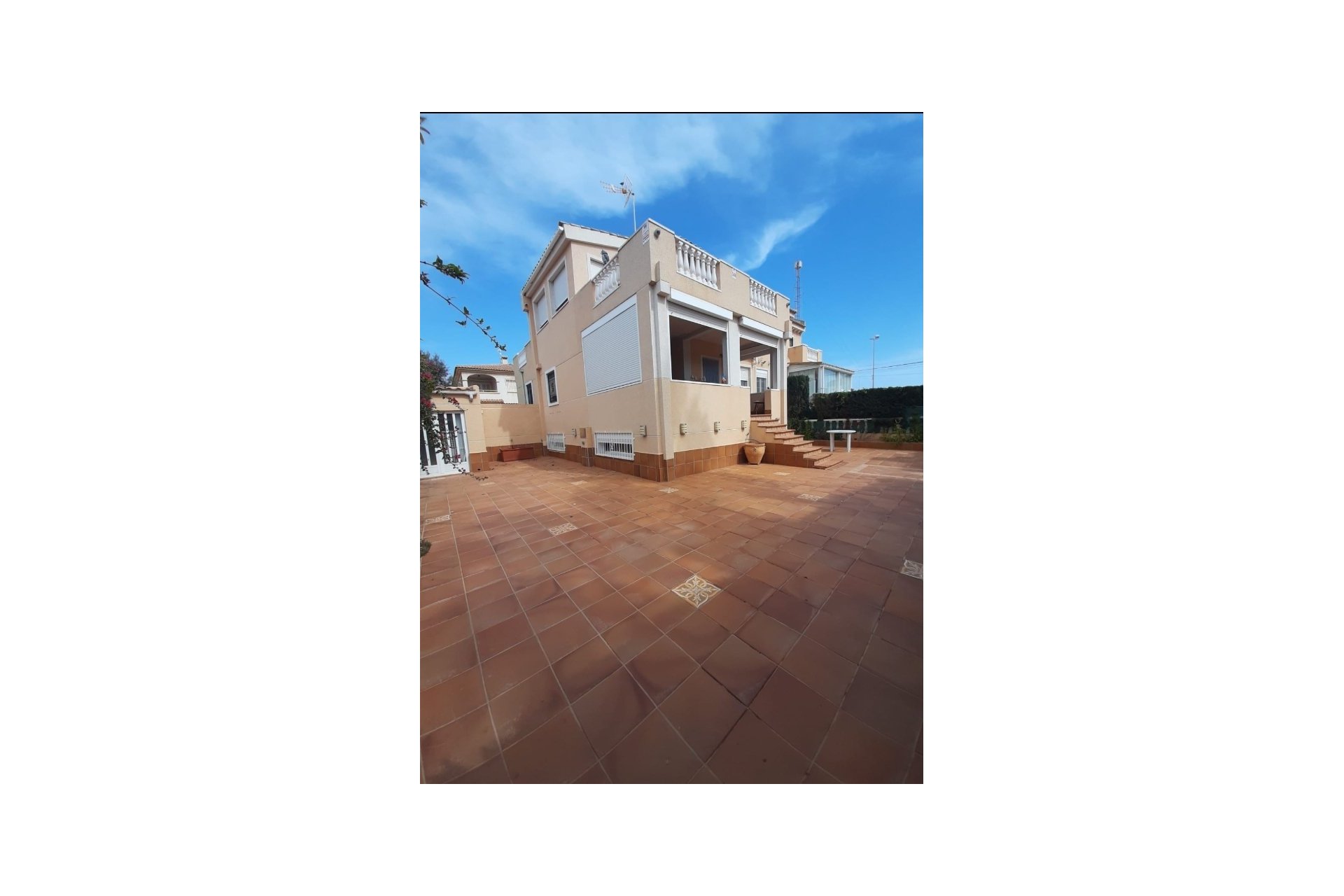 Resale - Chalet Adosados - Torrevieja - torrevieja