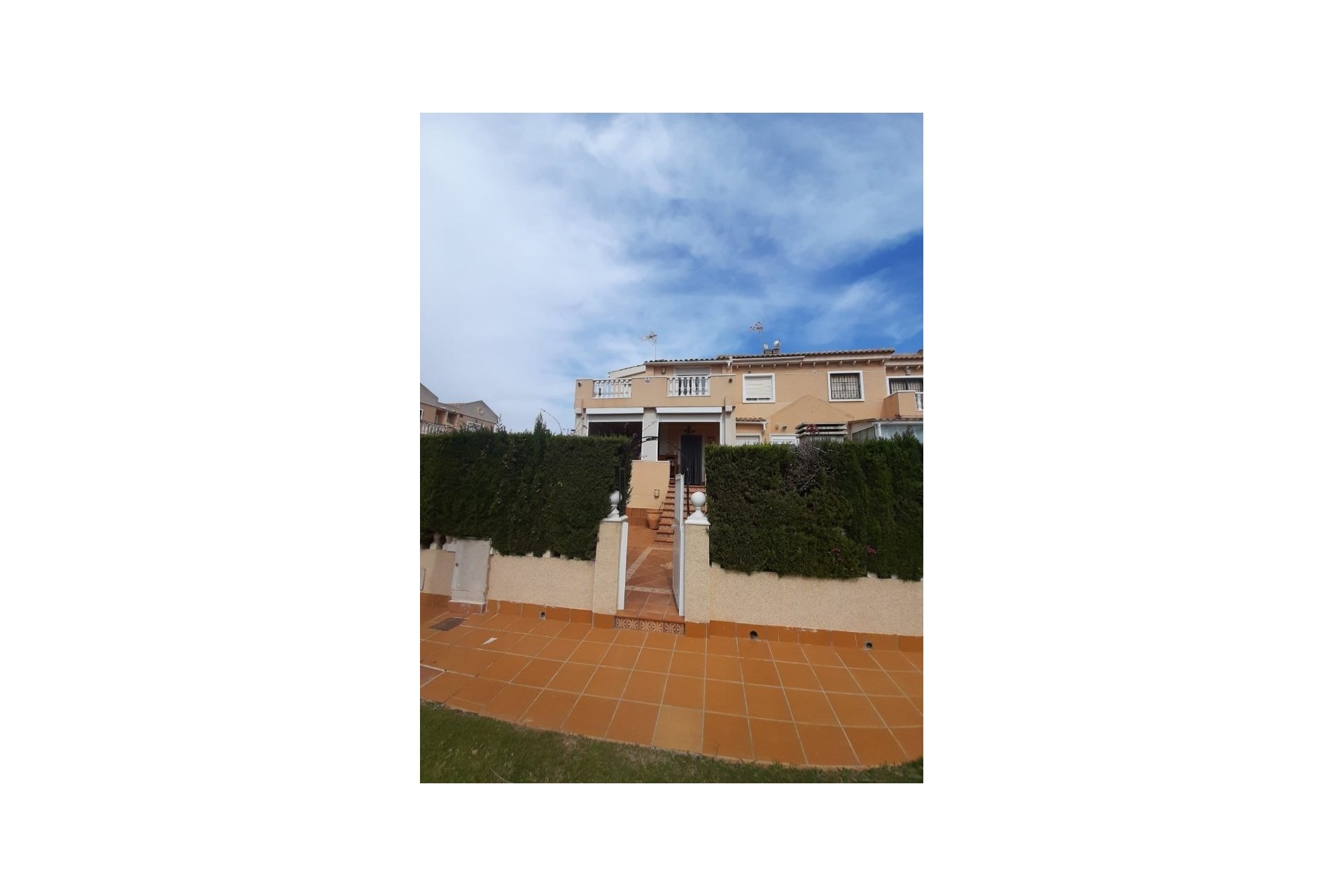 Resale - Chalet Adosados - Torrevieja - torrevieja