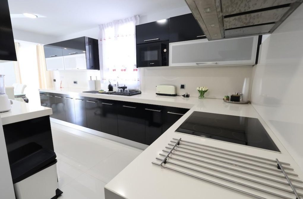 Resale - Chalet - Cabo Roig - Costa blanca