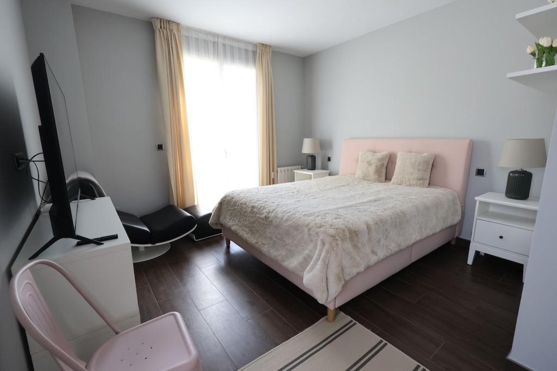 Resale - Chalet - Cabo Roig - Costa blanca