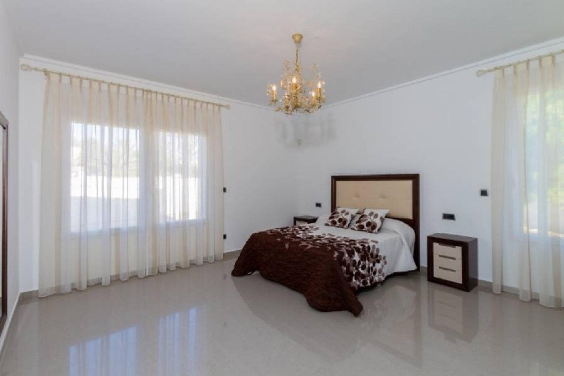 Resale - Chalet - Orihuela Costa - Cabo Roig