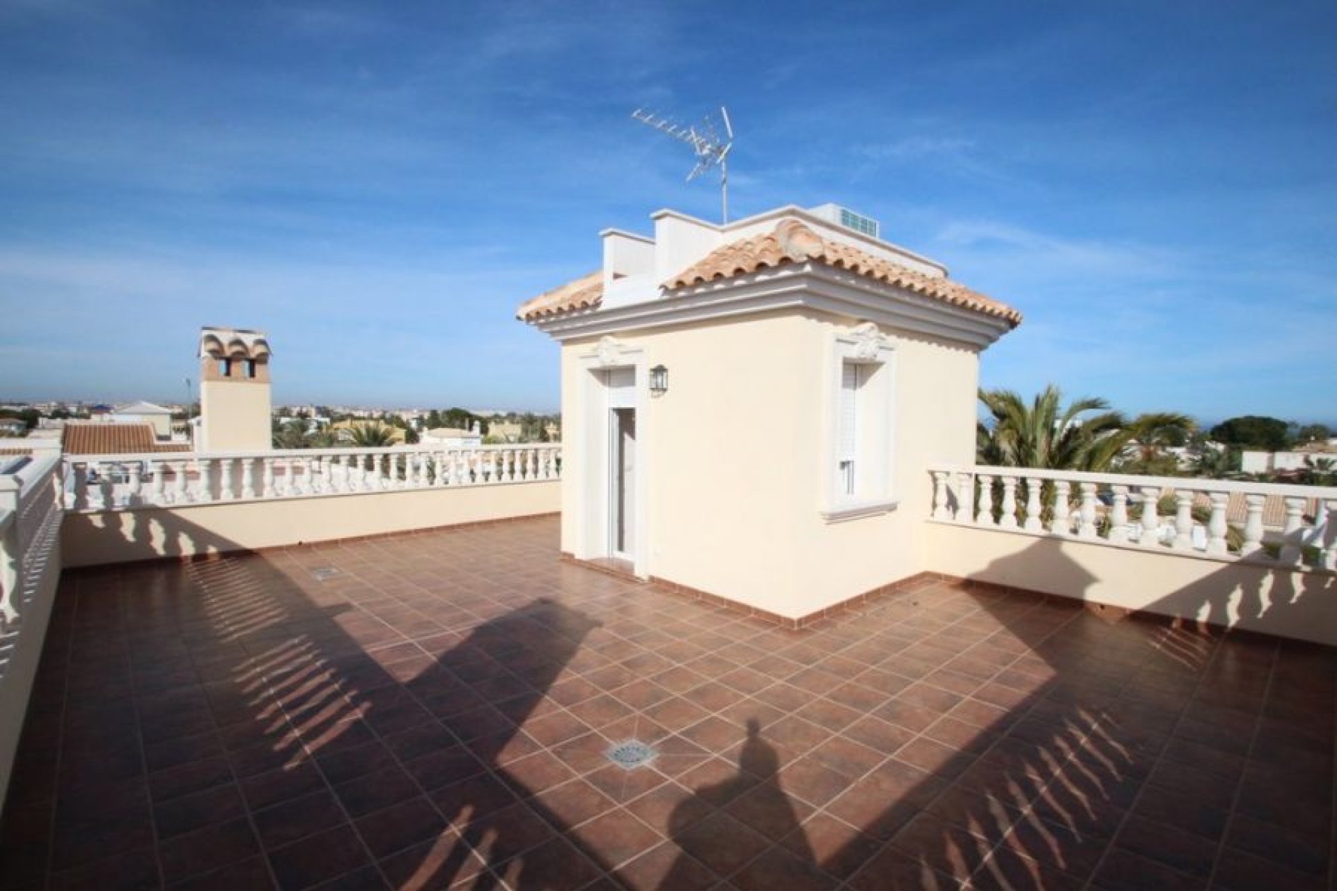 Resale - Chalet - Orihuela Costa - Cabo Roig