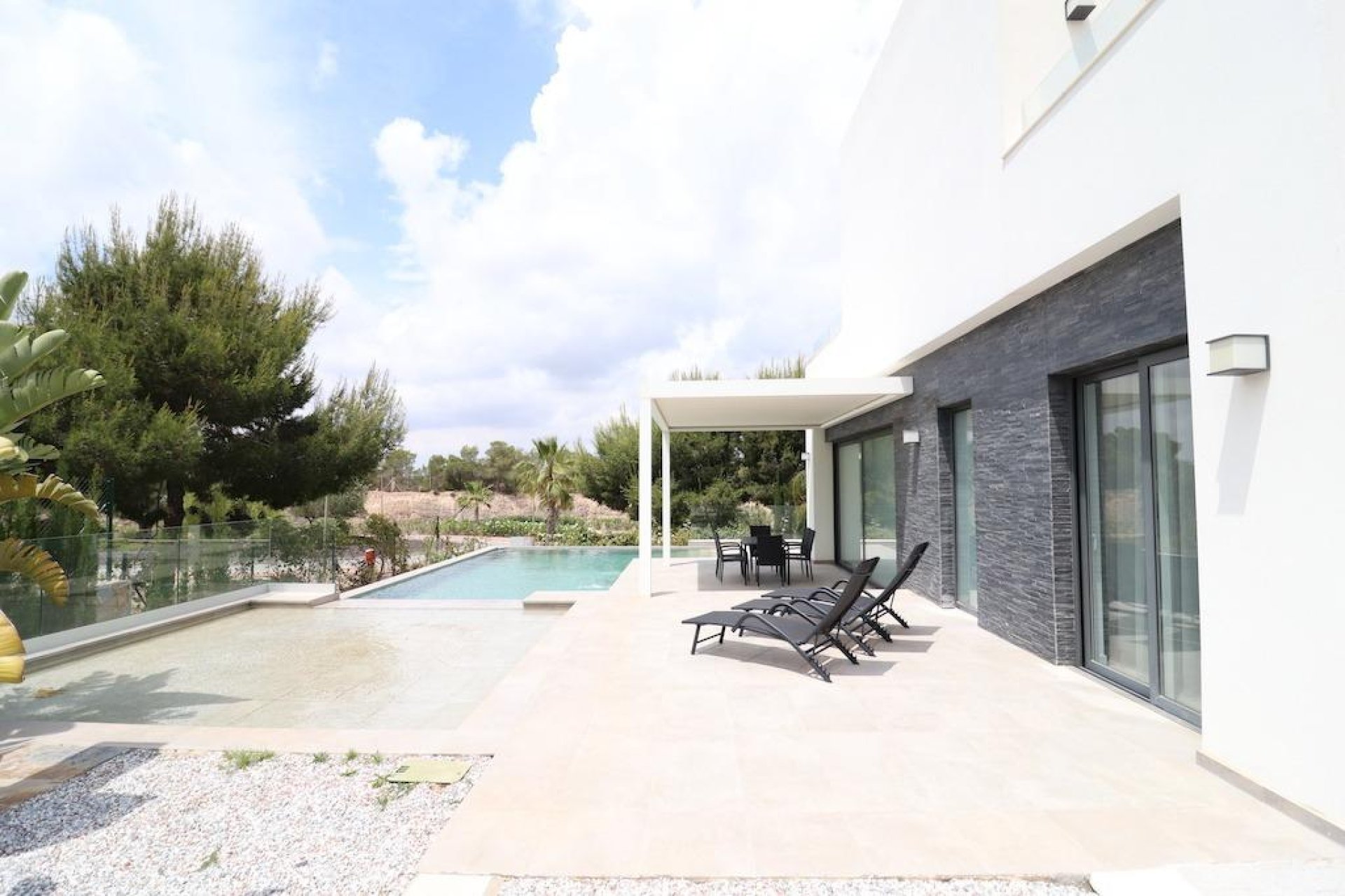 Resale - Chalet - Orihuela Costa - Campoamor