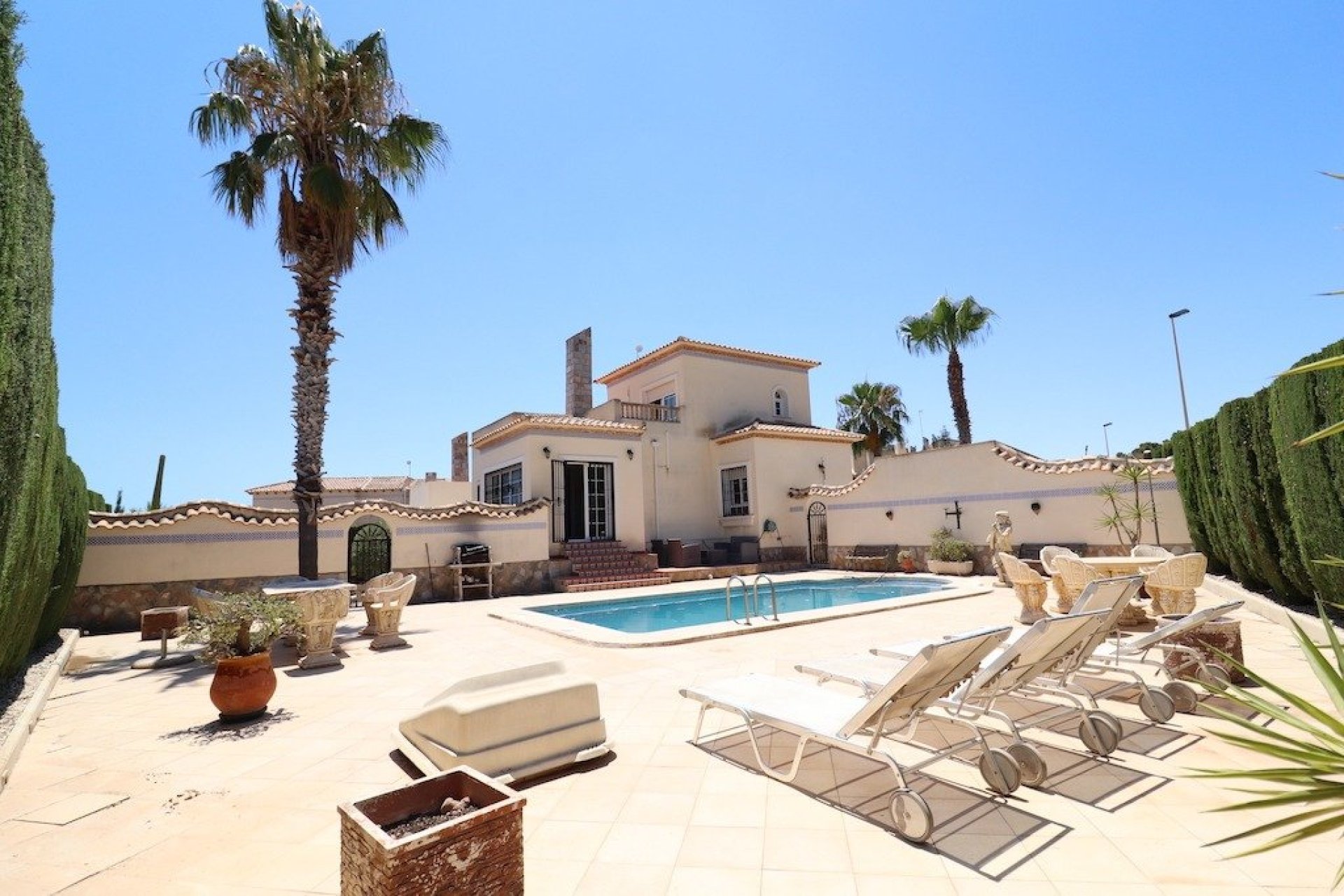 Resale - Chalet - Orihuela Costa - Las Ramblas