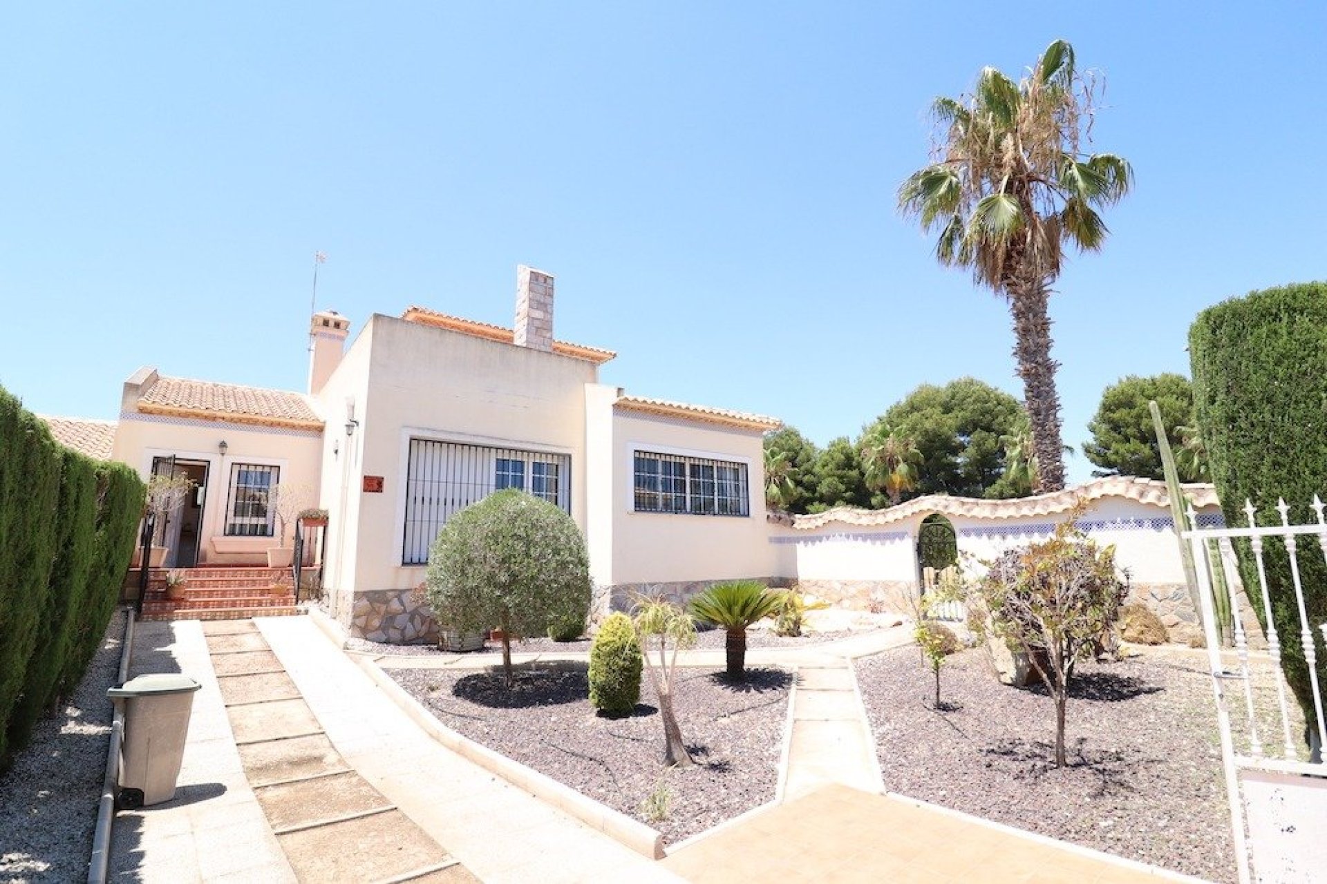 Resale - Chalet - Orihuela Costa - Las Ramblas