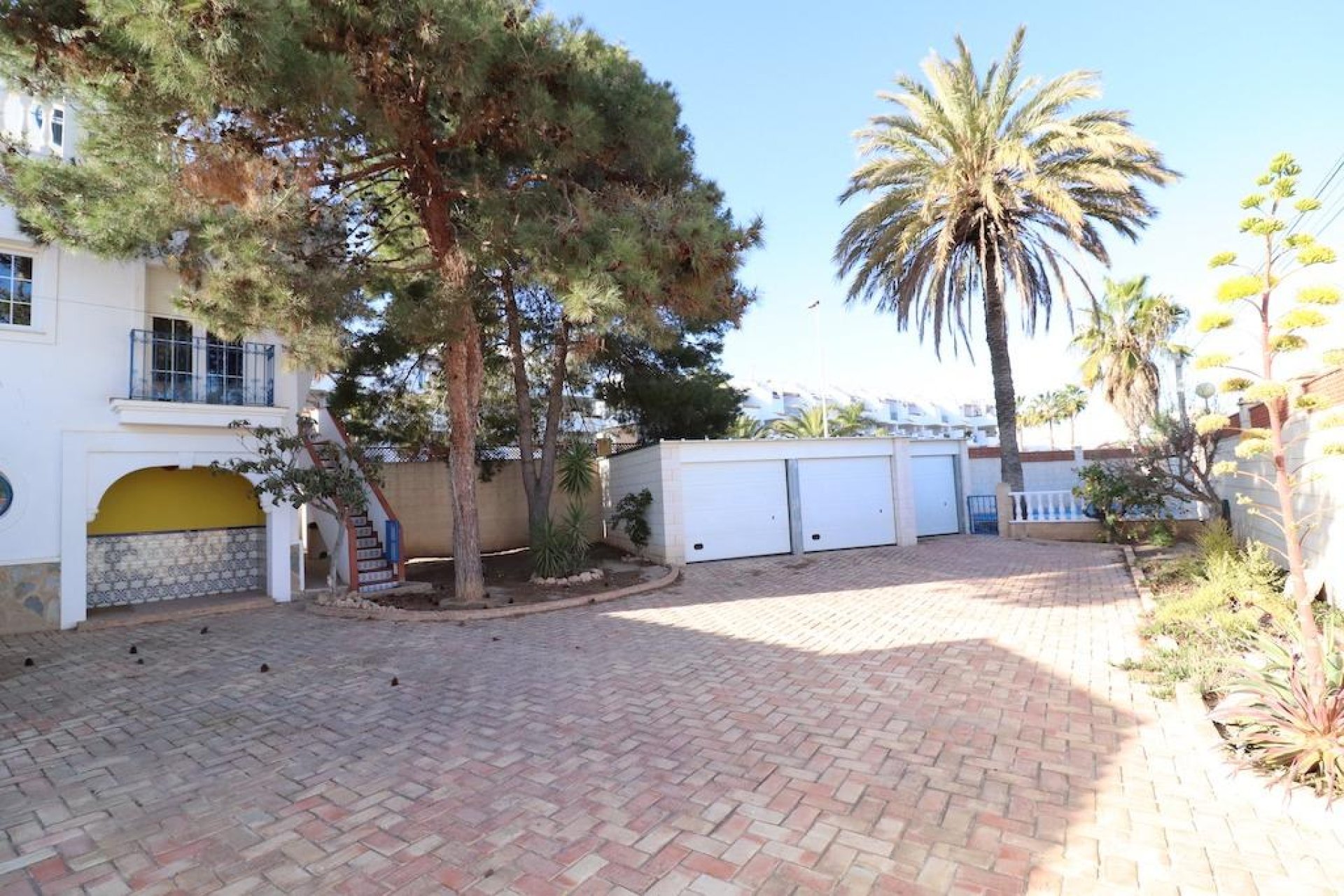 Resale - Chalet - Orihuela Costa - Los Dolses