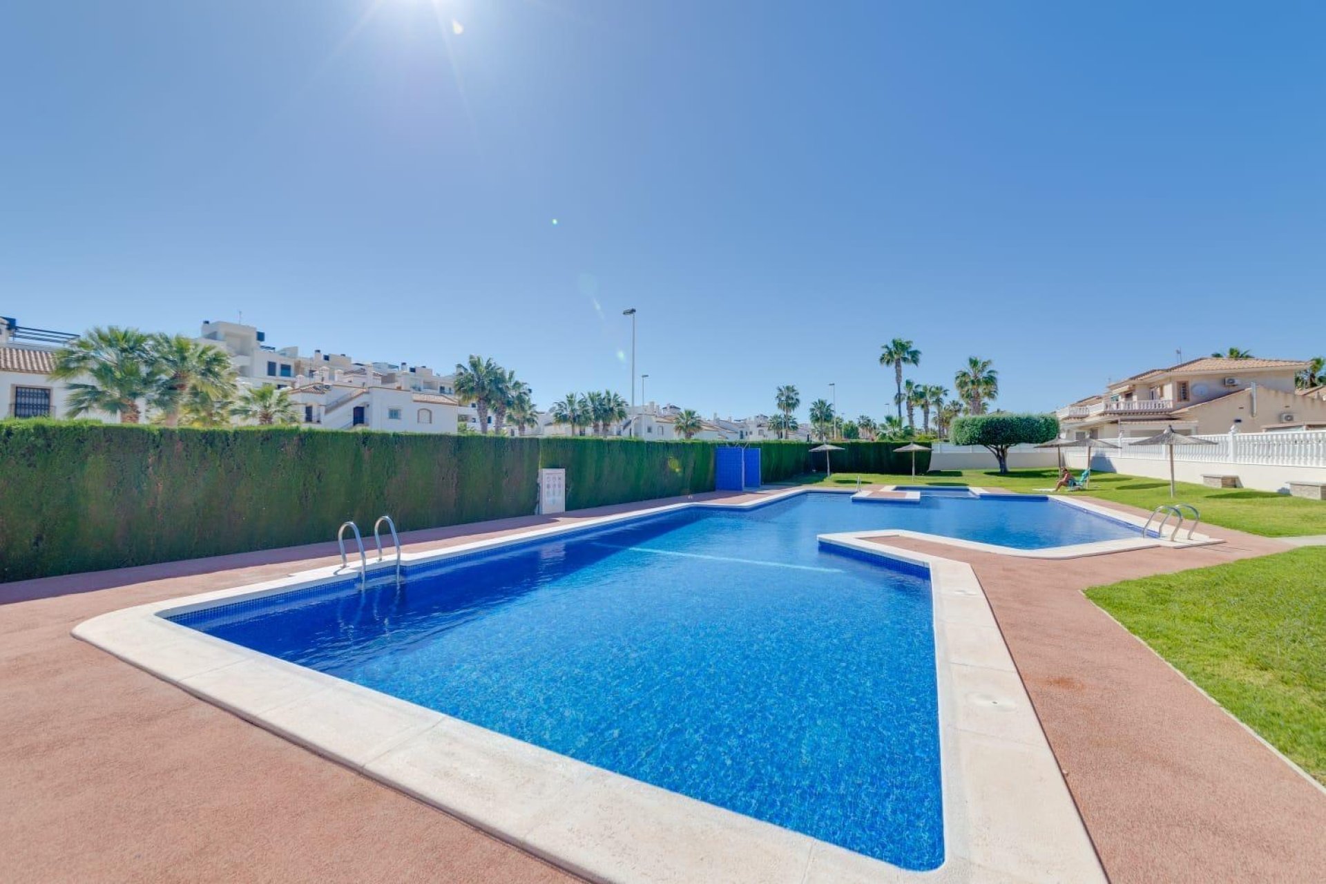 Resale - Chalet - Orihuela Costa - Los Dolses