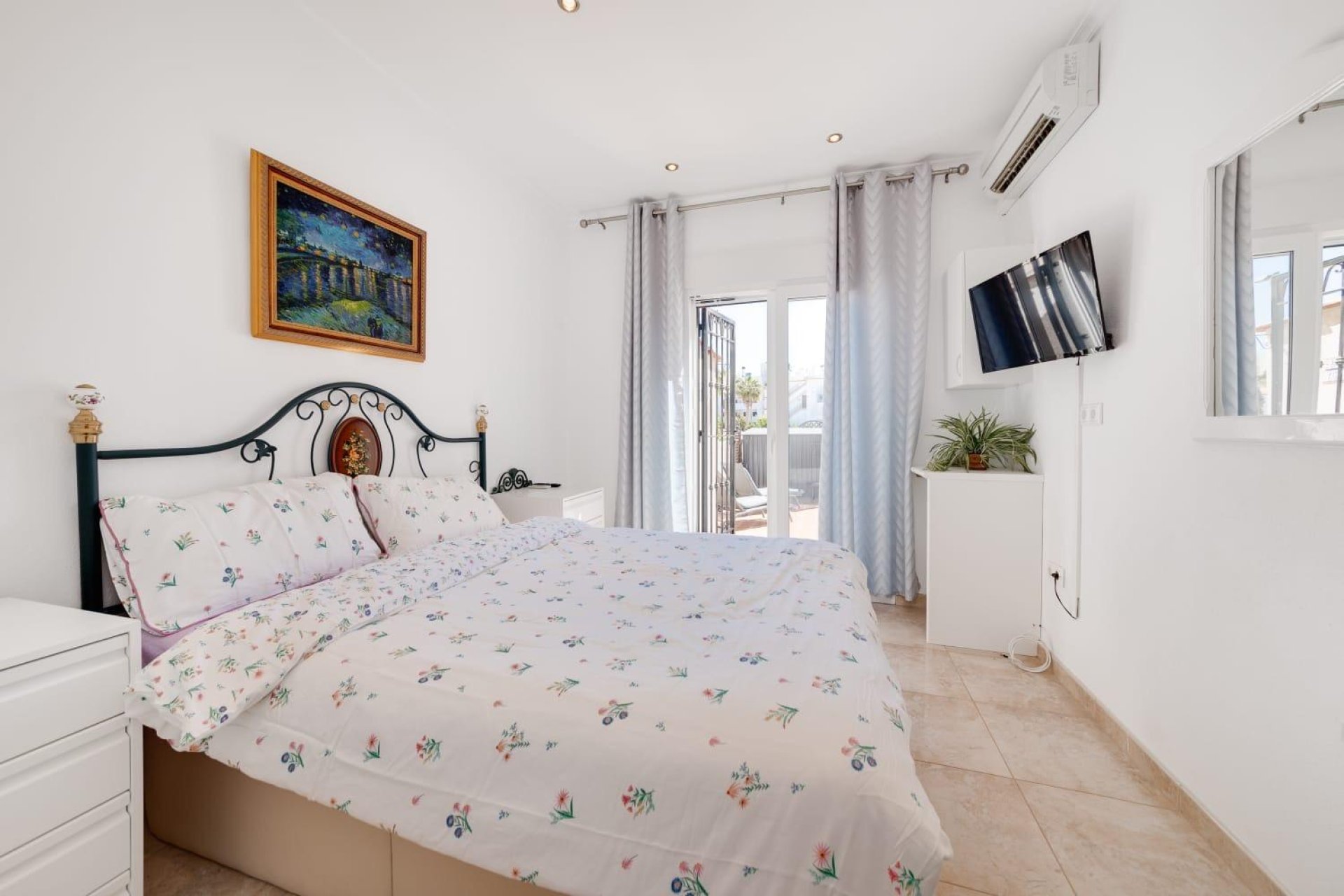 Resale - Chalet - Orihuela Costa - Los Dolses