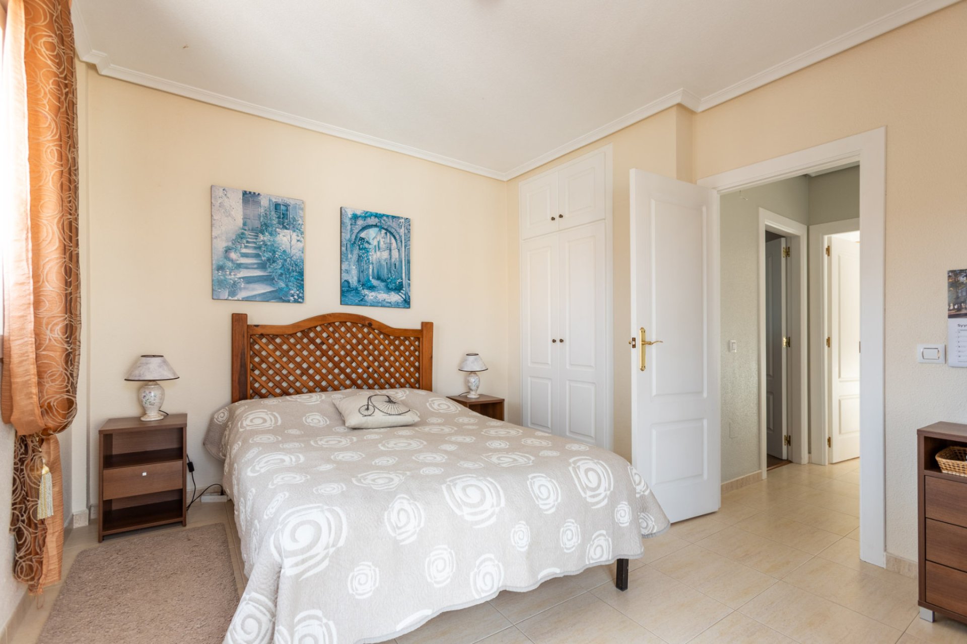 Resale - Chalet - Orihuela Costa - Playa Flamenca