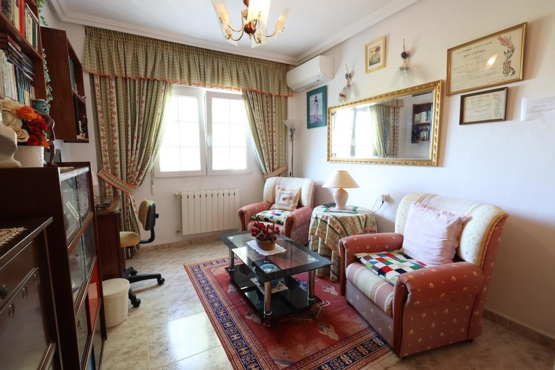 Resale - Chalet - Orihuela Costa - Villamartín-Las Filipinas