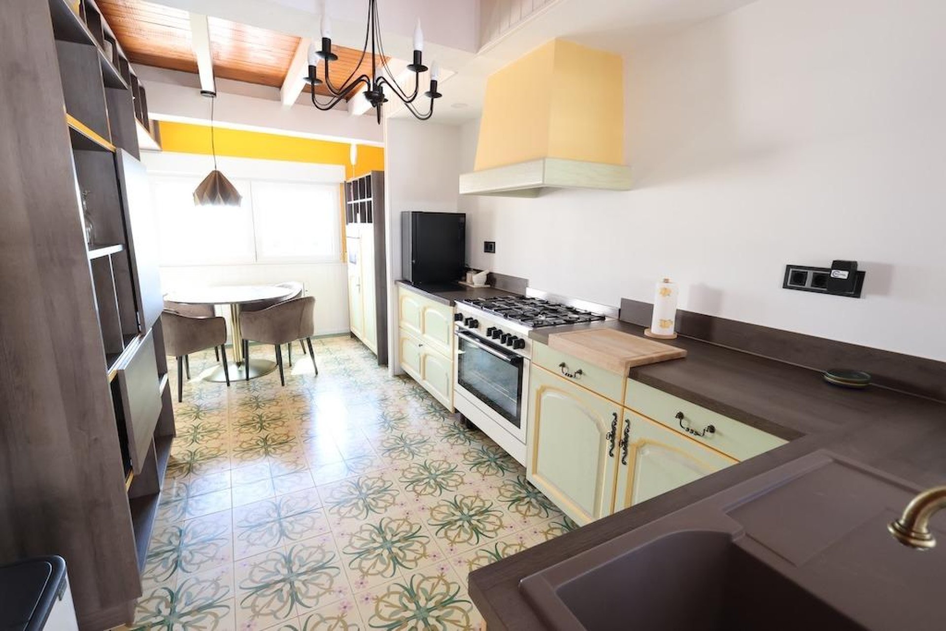 Resale - Chalet - Orihuela Costa - Villamartin